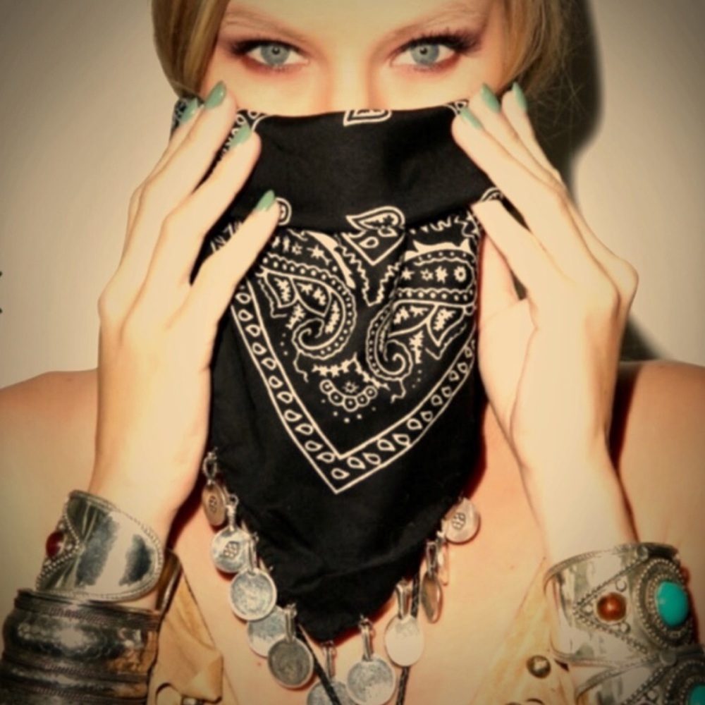 Vanessa Mooney Medallion Bandana Scarf mask